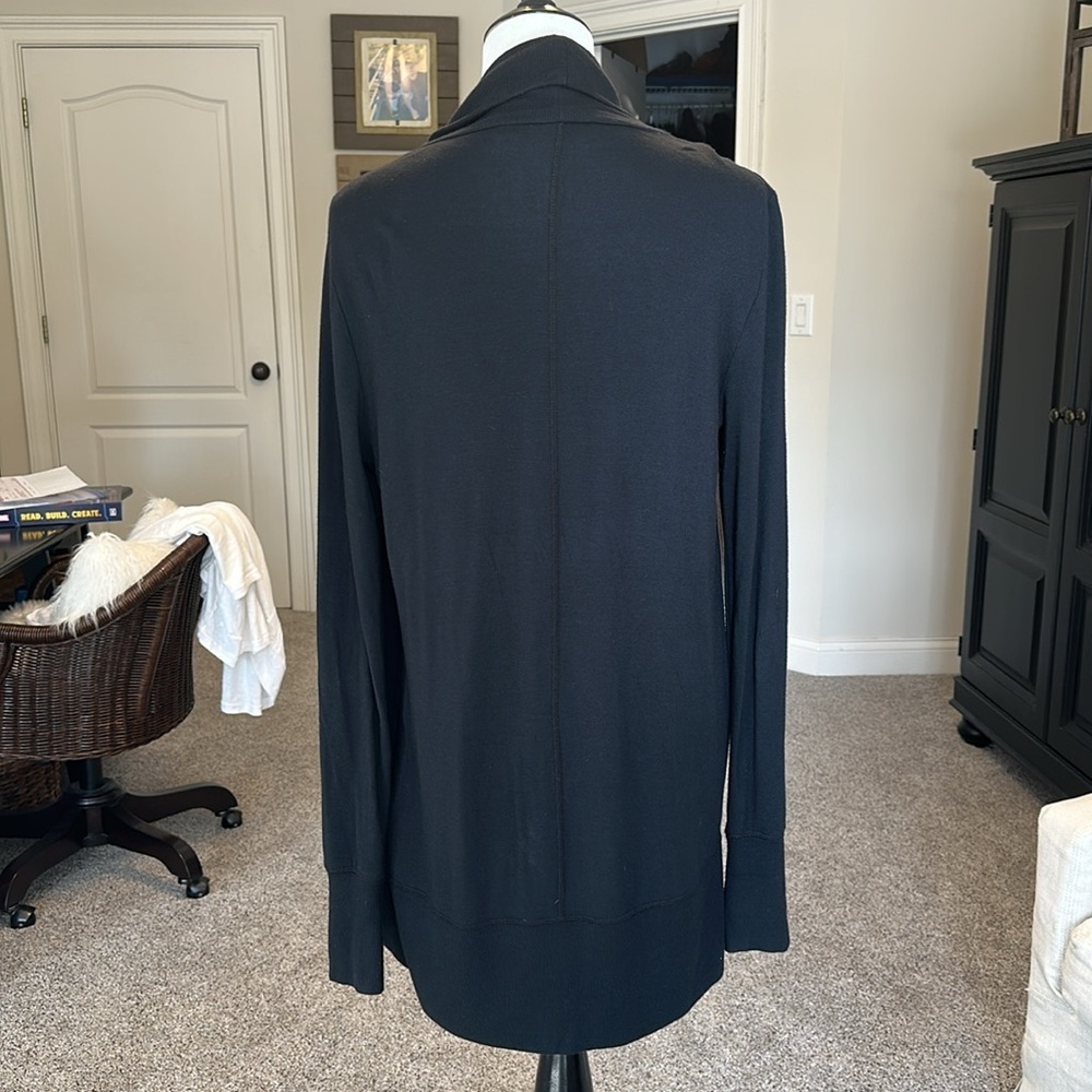 Pranayama Restore Wrap, Black, Small, VGUC - Picture 4 of 6